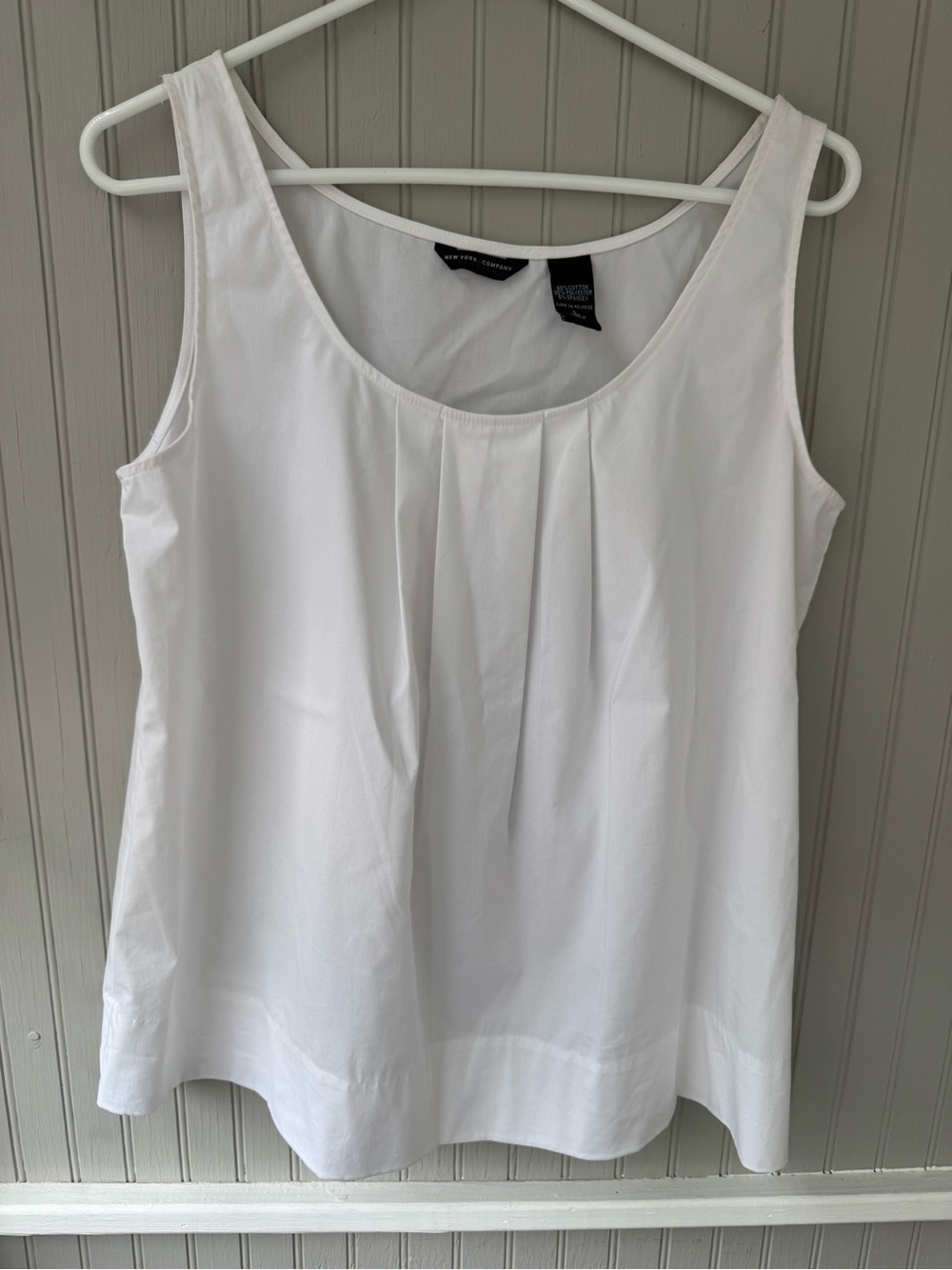 New York & Company White Pleated Top - L